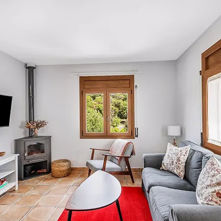 Cal Ton Apartment