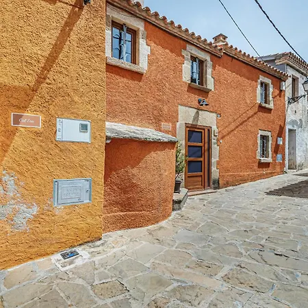 Apartament Cal Ton San Quírico Safaja